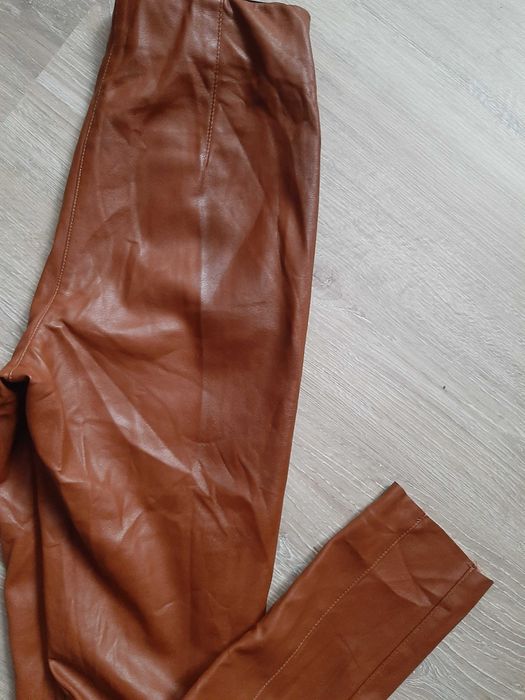 Pantalon imitație piele
