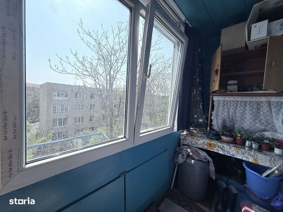 Apartament 3 camere, decomandat, str Uioara