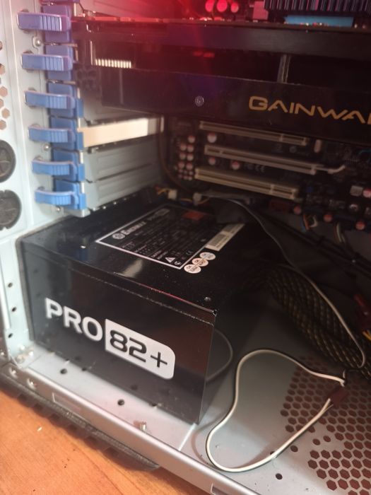 Бюджетен Геймърски CPU i7/16GB Ram/ 1GB