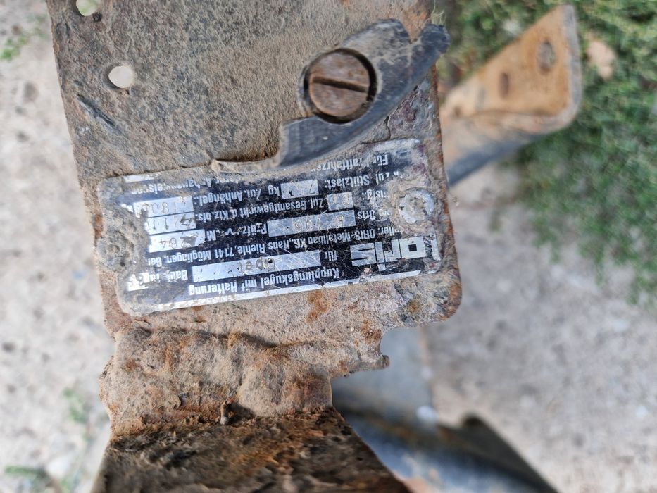 Фаркоп для машины