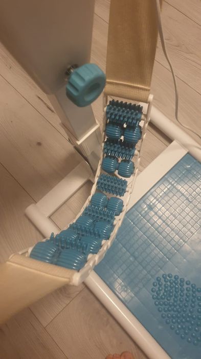 Aparat pentru tonifierea corpului și reducerea celulitei