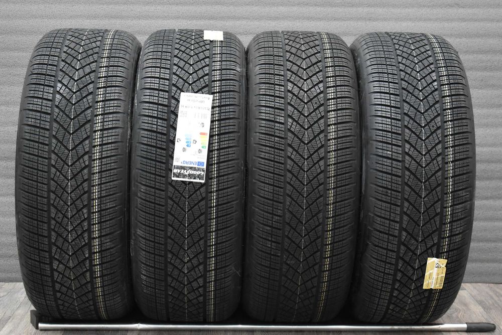 Зимни гуми 255/50/21 Goodyear