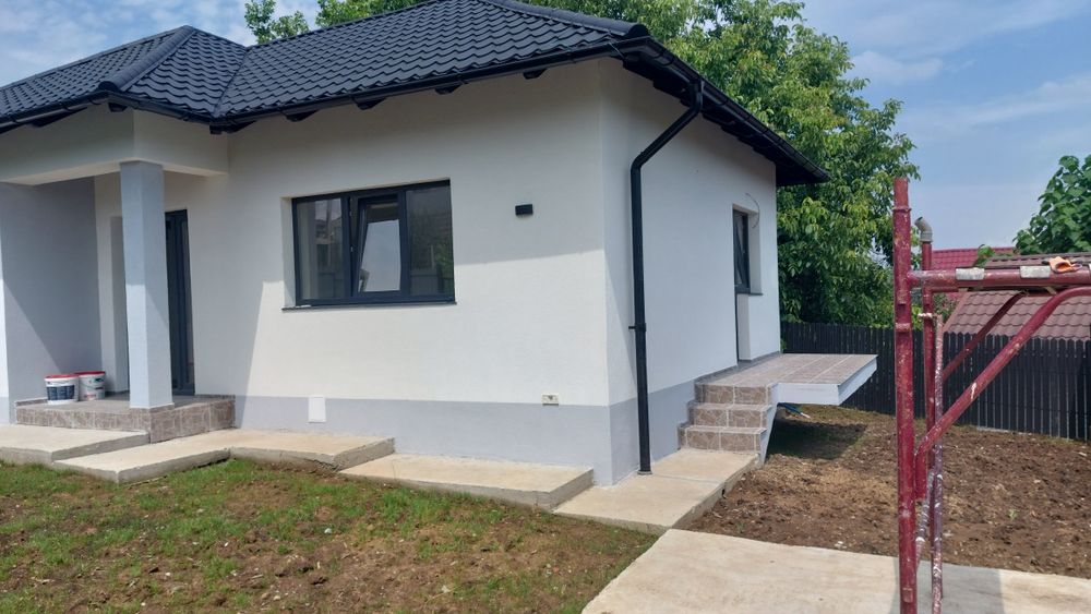 Casa parter Horpaz 3 camere te poți muta imediat pers fizică nu se plătește TVA!!!