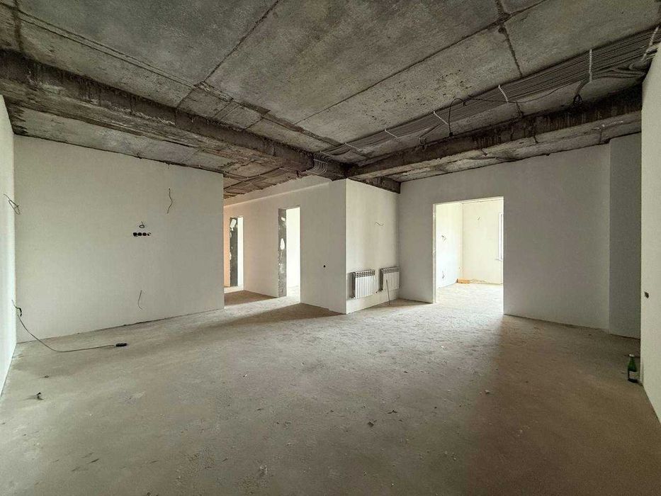 Срочно успейте приобрести квартиру в центре Мирабада. Горячая цена;