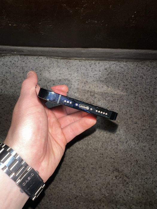 Продам iPhone 12 pro 128gb