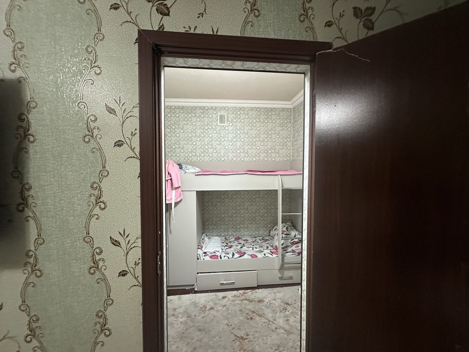 Квартира сотилади 2*3 хона килнган