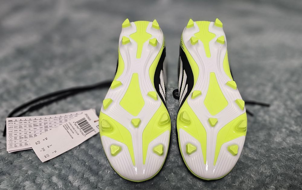 Ghete fotbal copii Adidas Copa Pure iii Club