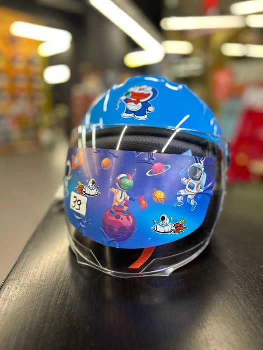 Ново! Детска скутерска каска Ново!