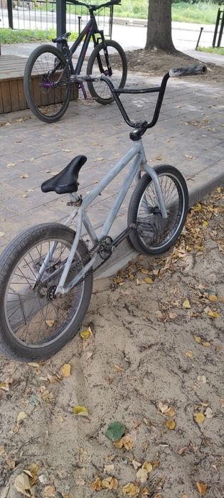 продам бмх состояние нормальное