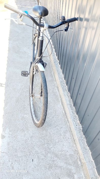 Bicicleta damă stare bună.