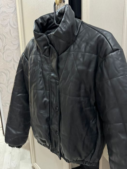 Куртка кожаная  черный