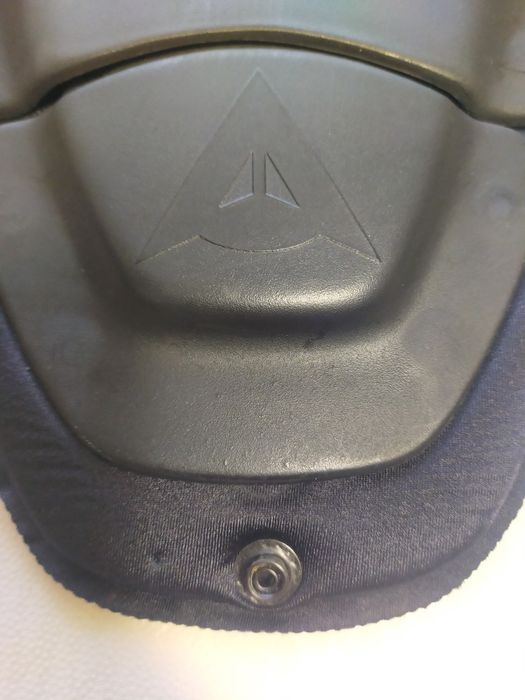 Vând protecție DAINESE pentru spate