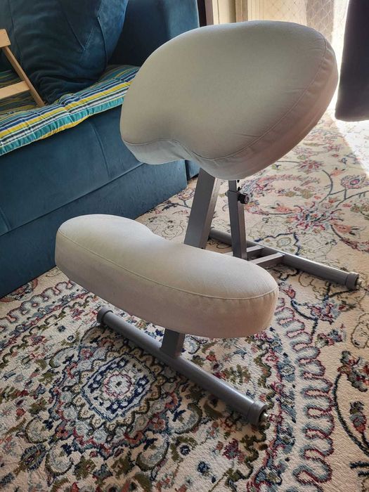 Коленный ортопедический стул