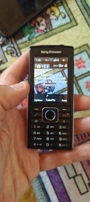 Sony Ericsson cedar impecabil j108i