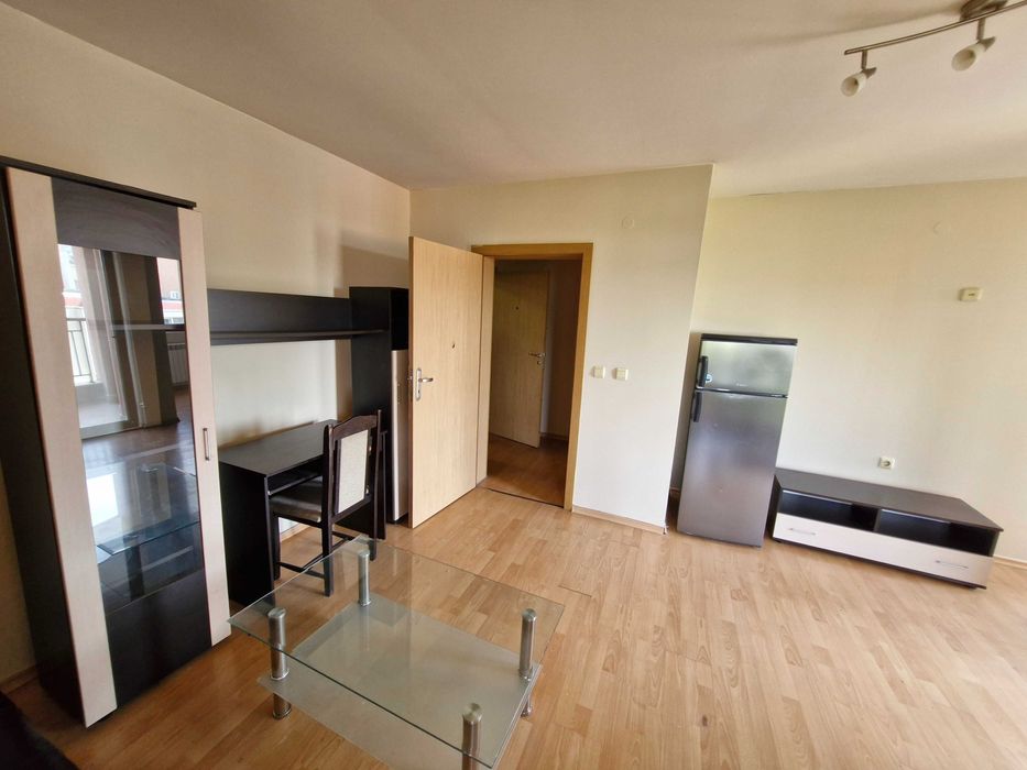 Продава се Четиристаен апартамент в Плевен, Дружба 2 - 131 кв.м за 993 €/кв.м - Снимка #6