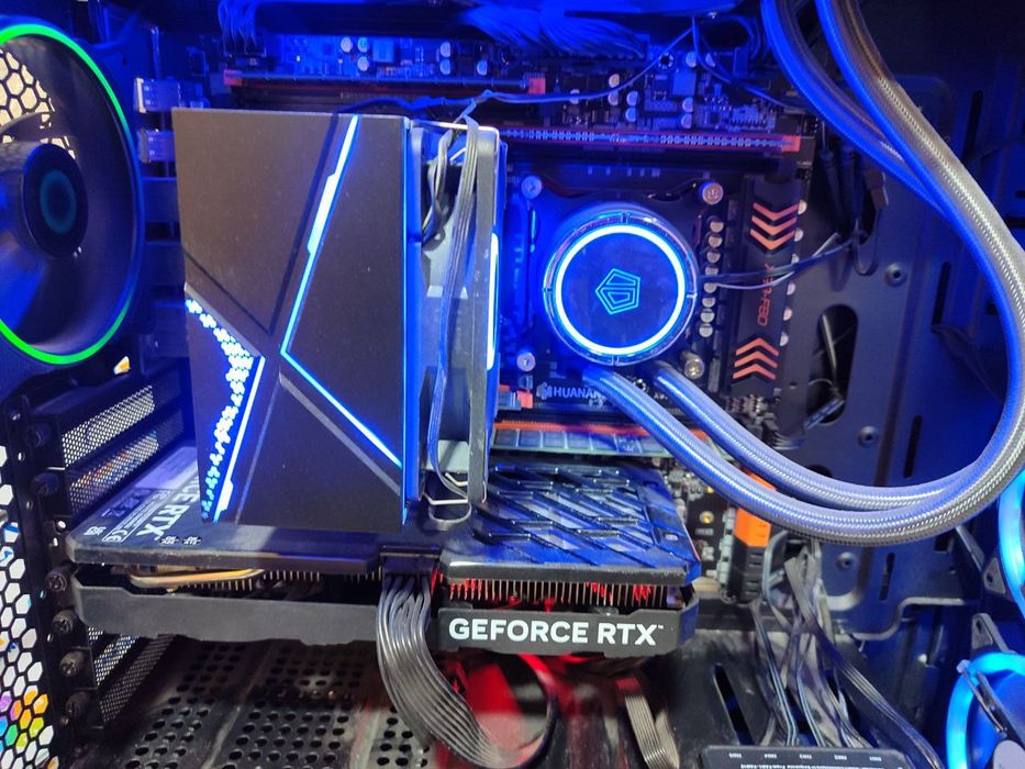 Продается мощный серверный кейс