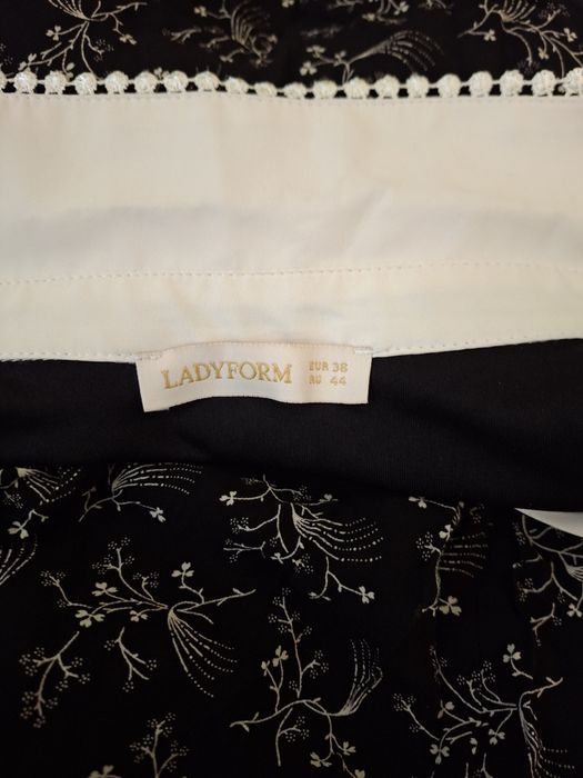 Продам роскошное красивое платье.