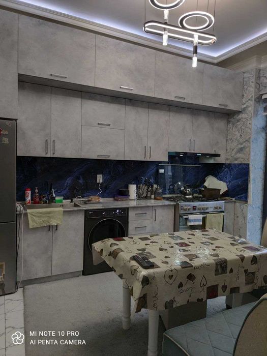 Xovli sotiladi 3 sotix maydonda shinam Xovli