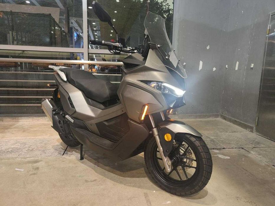 Скутер бензиновый ,Осака ЛЕОПАРД