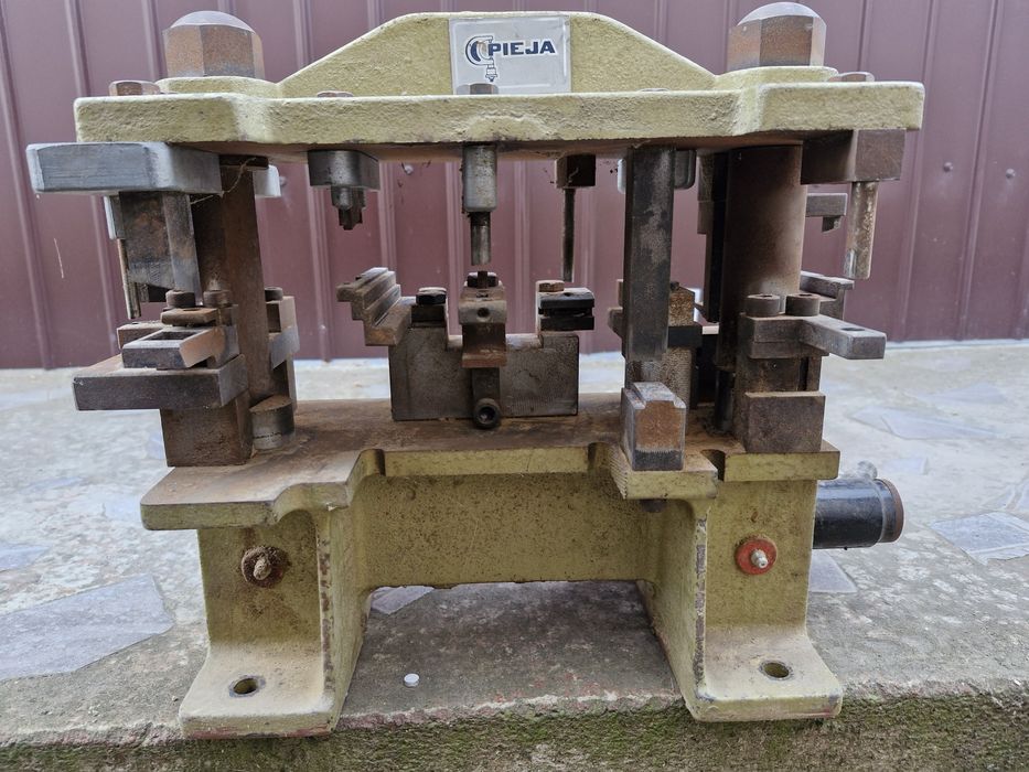 Presa manuală profile aluminiu termopan