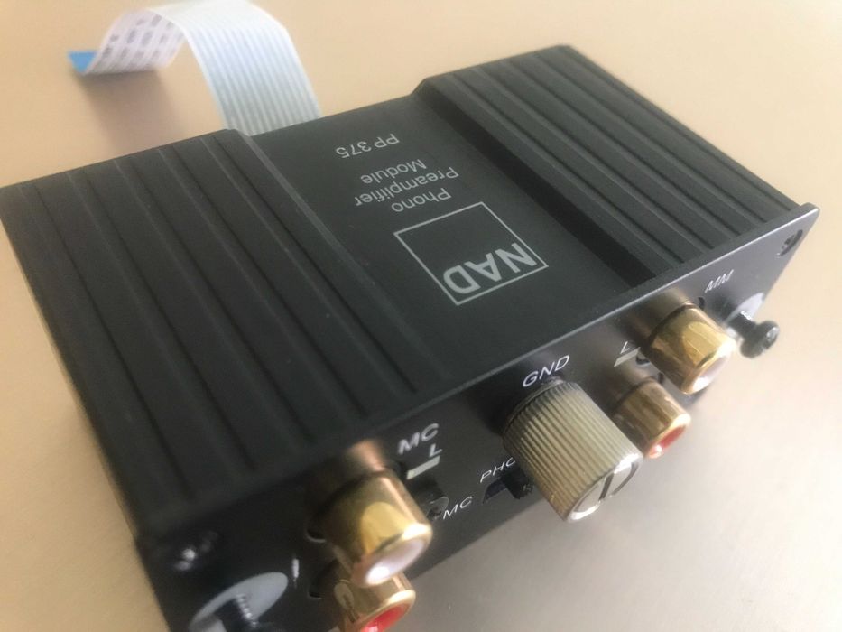 NAD PP-375 Phono Modul - Seria amplificatoare terminate in 5 si 6