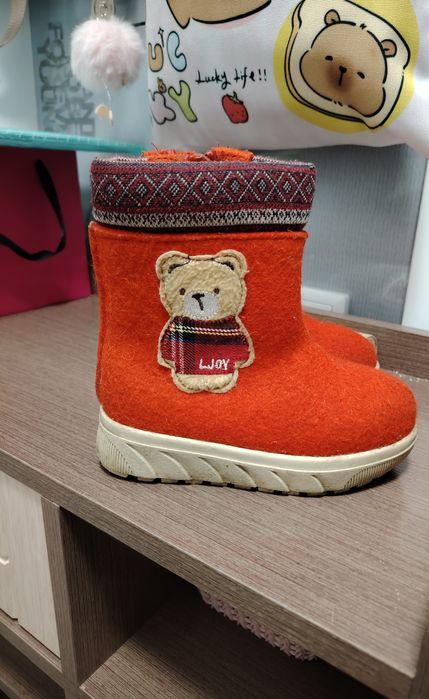 Продам детскую обувь, валенки для девочки