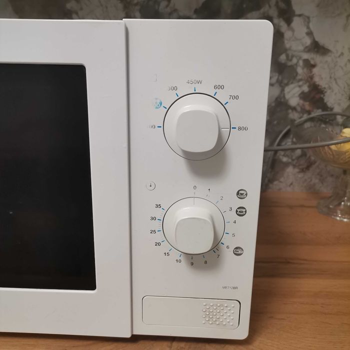 Микроволновка б/у