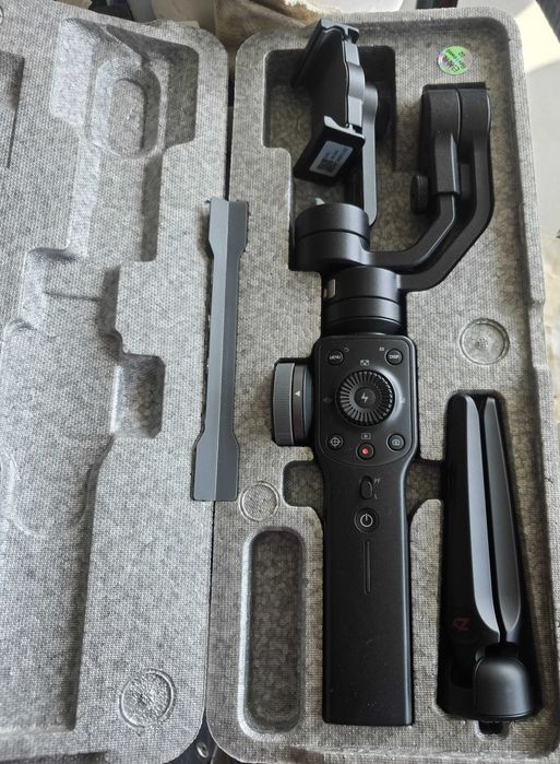 Стабилизатор за телефон Zhiyun Smooth ( smart Bluetooth)