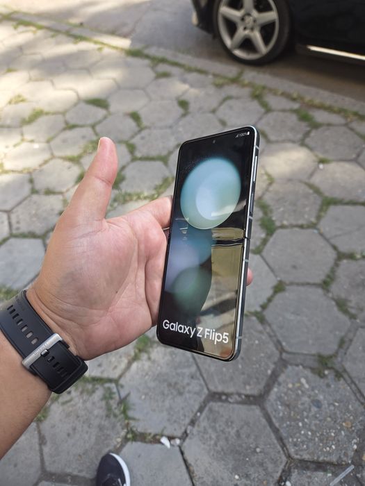 Samsung  galaxy zflip макет