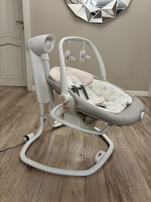 Leagan, balansoar rotativ bebelusi