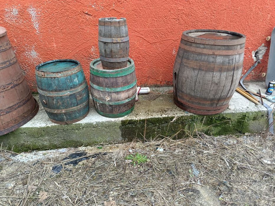 Стари бъчви 100/150литра