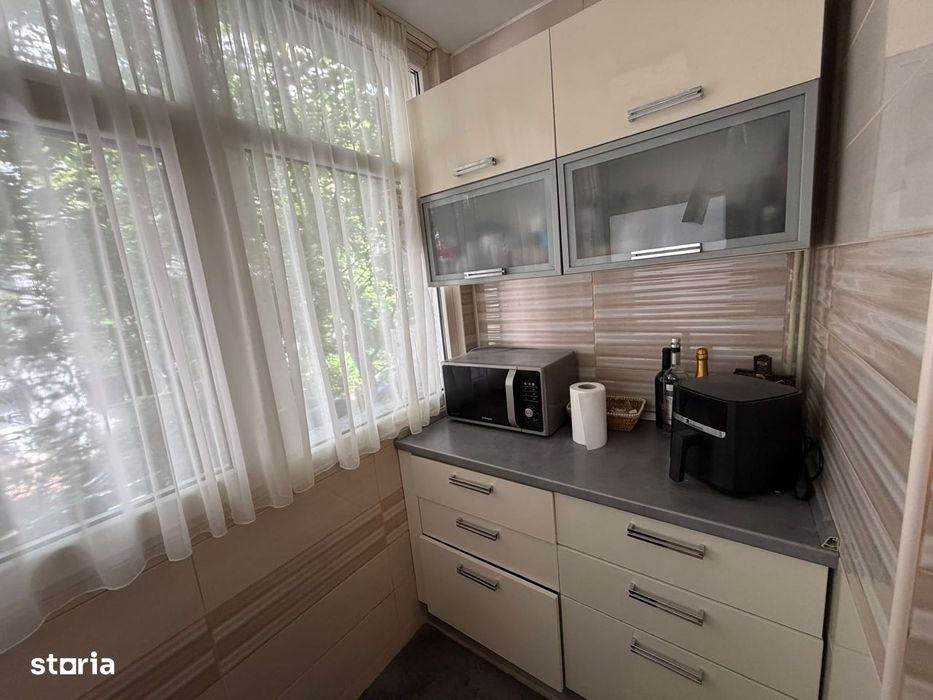 Apartament de Vanzare 3 camere Crangasi