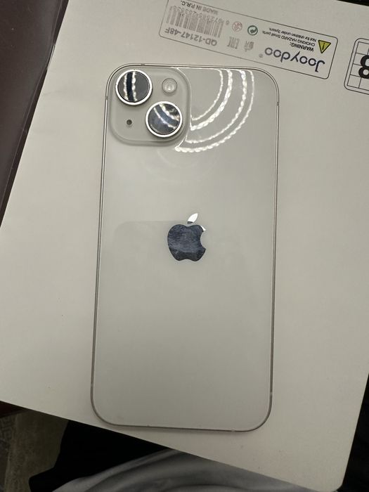 продам 14 айфон белый 128 гб