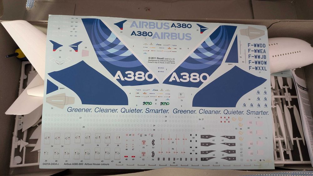 Сглобяем модел Еърбъс А380 Revell,