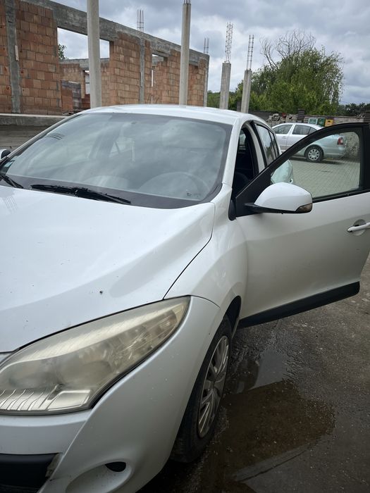 Dezmembrez renault megane 3 2010. 1.5 dci