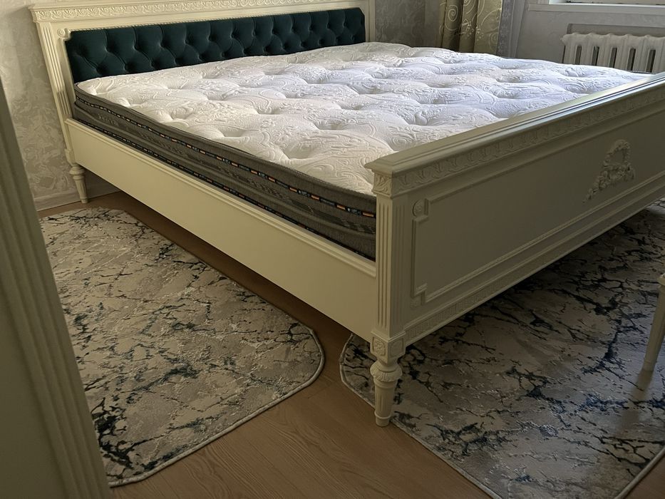 Немецкий Спальный гарнитур Людовик XIV