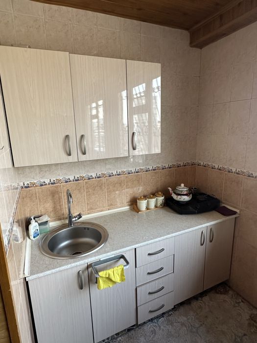 Продаётся квартира своя  Юнусабад 5кв  4 комнат