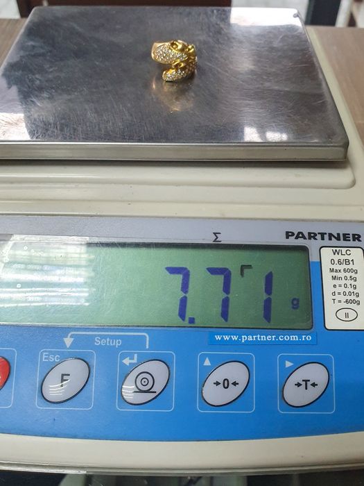 Inel panteră din aur de 18K cu diamante naturale – mărimea 51