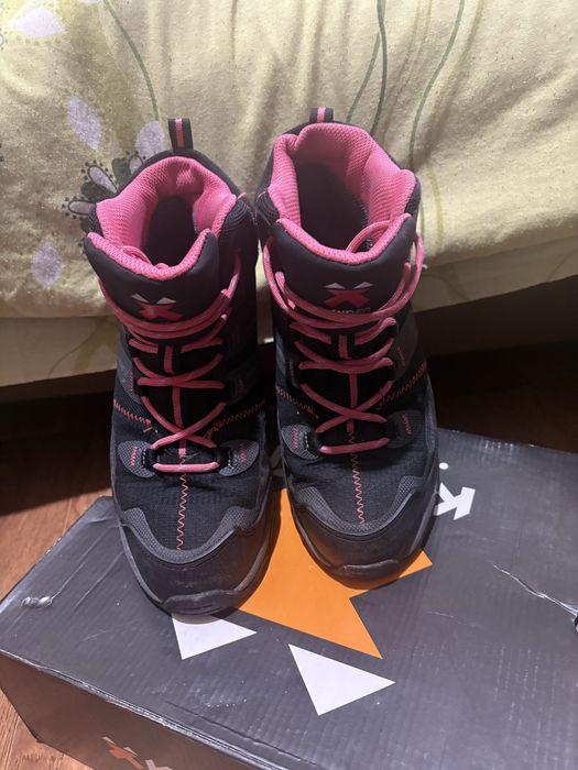 Маратонки  XKander