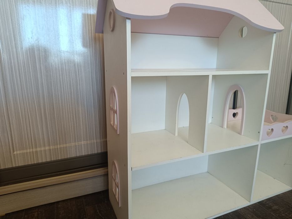 Домик для кукол.