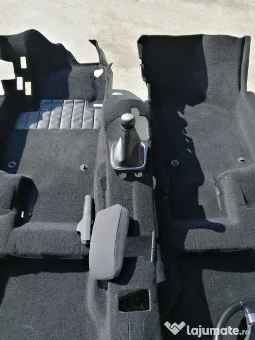 Vand plansa bord,torpedou GOLF 5-JETTA,mocheta,sertare