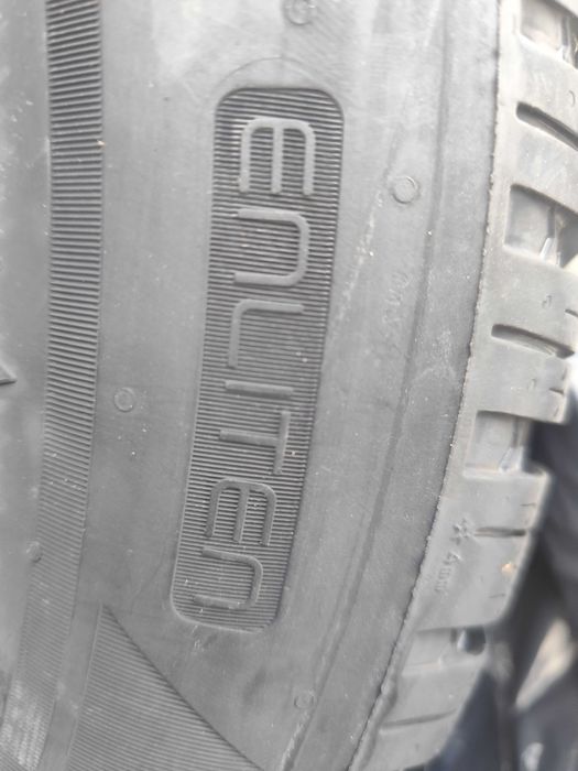 Продавам нови ЗИМНИ гуми BRIDGESTONE BLIZZAK 6 ENLITEN 235/60 R18 107V
