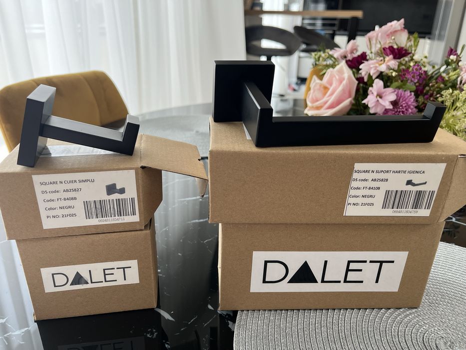 Cuier suport prosoape si suport hartie igienica Delta Studio D