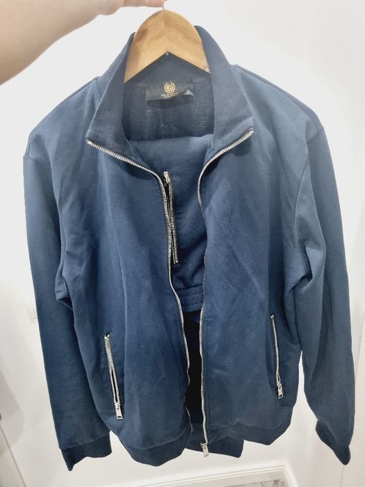 Продаётся мужской спортивный двойка новый цвет тёмно синий