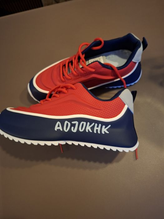 Мъжки маратонки червено и синьо