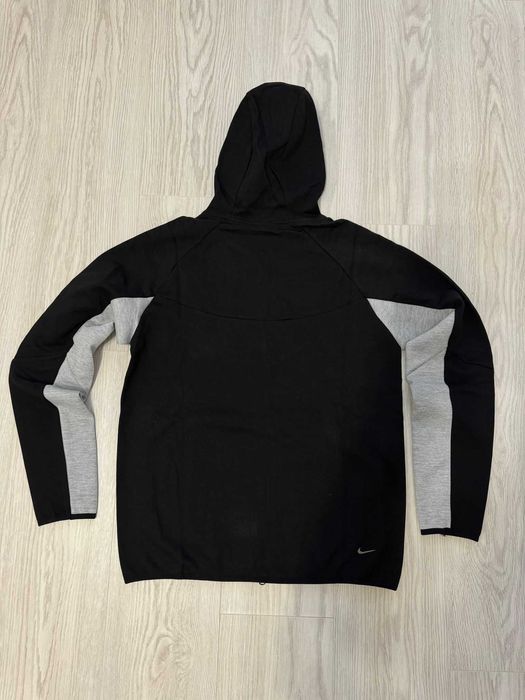 Trening Nike TECH Fleece Negru Gri 2024 - Set Complet Bumbac