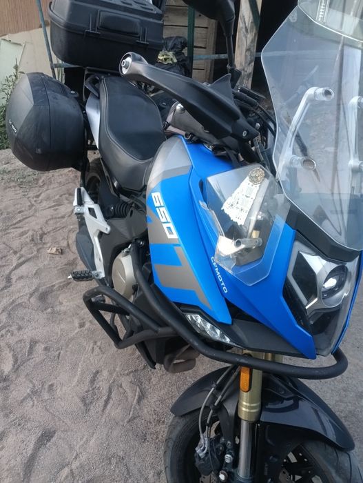 Продам мотоцикл CF moto 650mt.