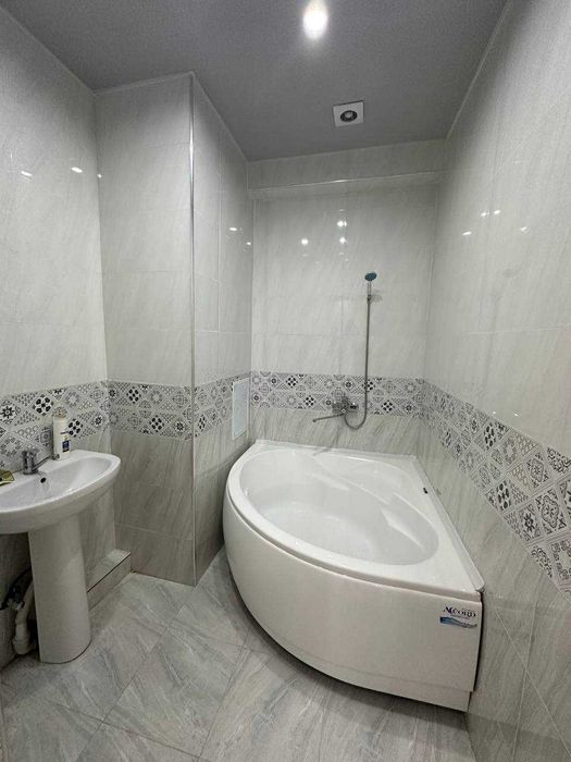 Продается совершенно новая квартира в новостройке (Smart city)