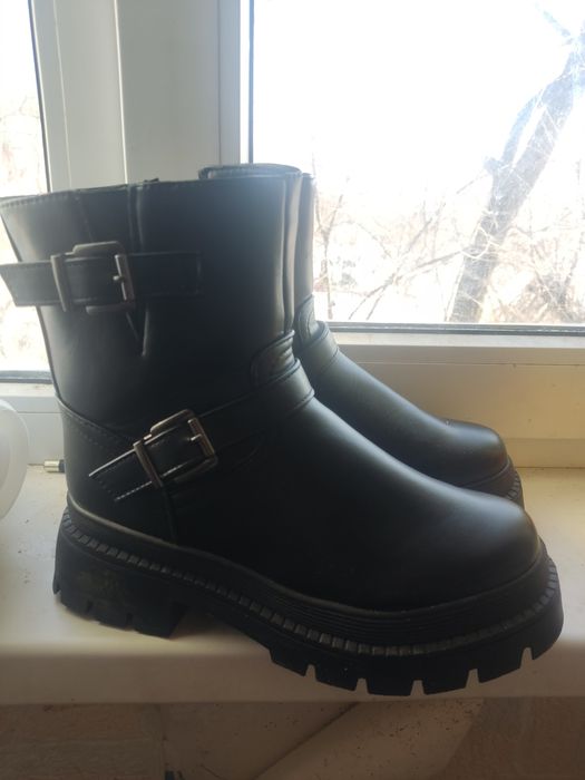 Продам обувь на весну 37р 37,5