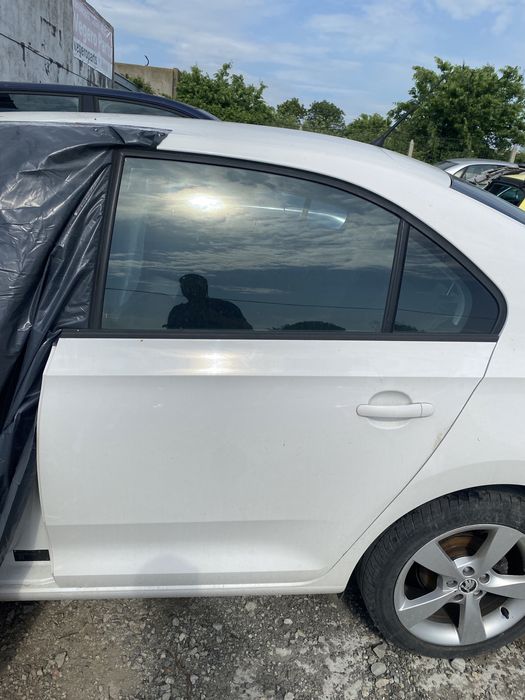 врата шкода рапид skoda rapid